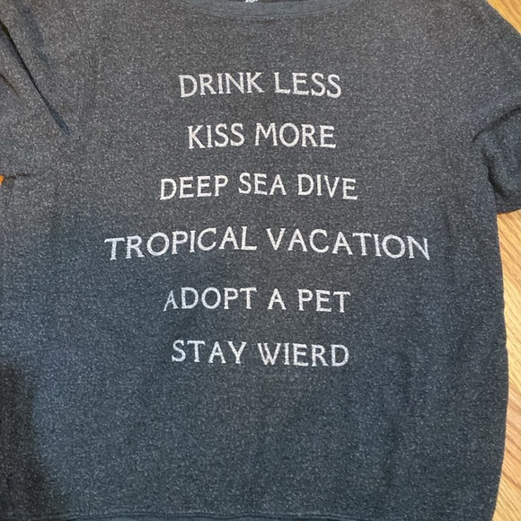 Wild fox grey sweater - Picture 2 of 7